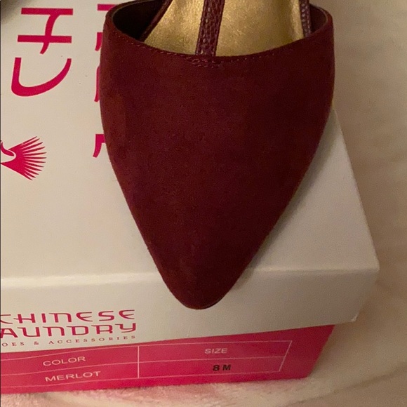 Maroon strapy heels - Picture 2 of 5